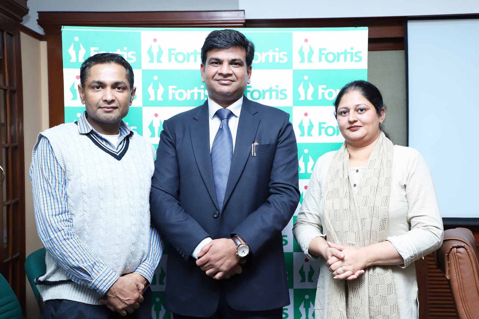 Fortis Urology Transplant Surgeon Defies Medical Science To Save Life, Lifeinchd