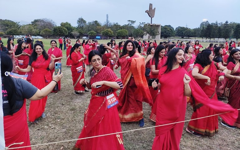 Carnival Of Girls In Their Flaming Sarees Paints The City Red, Lifeinchd