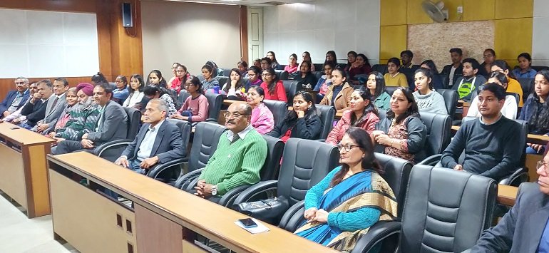 Indias First Known Treated Patient Opens Doors: Lecture At PUs Microbiology Deptt, Lifeinchd