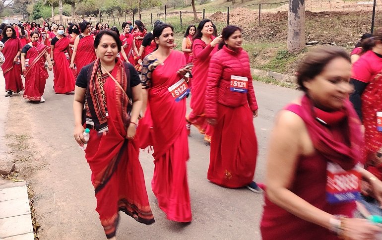 Carnival Of Girls In Their Flaming Sarees Paints The City Red, Lifeinchd