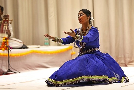 Kathak Show Captivates, Lifeinchd