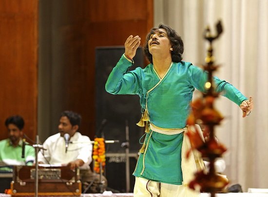 Kathak Show Captivates, Lifeinchd