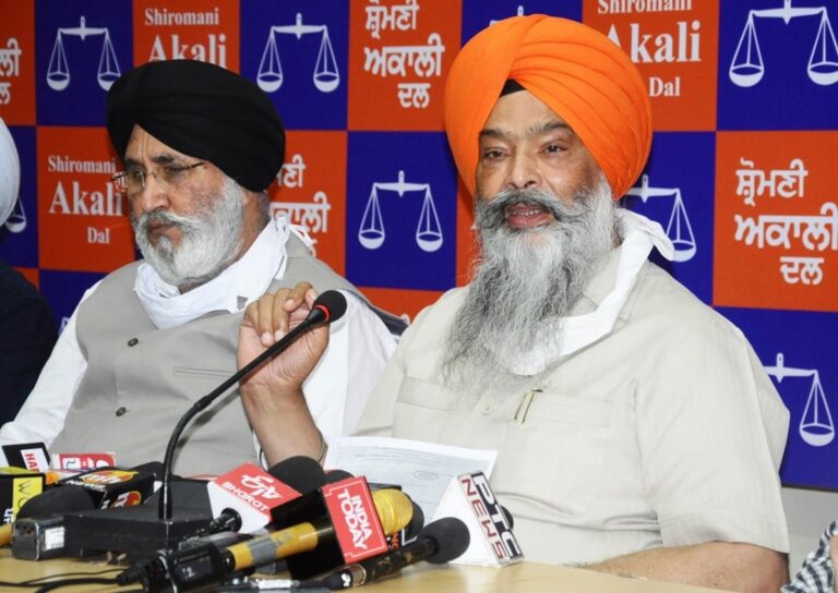 Cautious Shiromani Akali Dal Does Not Name Star Candidate Harsimrat Kaur Badal In First List  For LS 2024 In Punjab