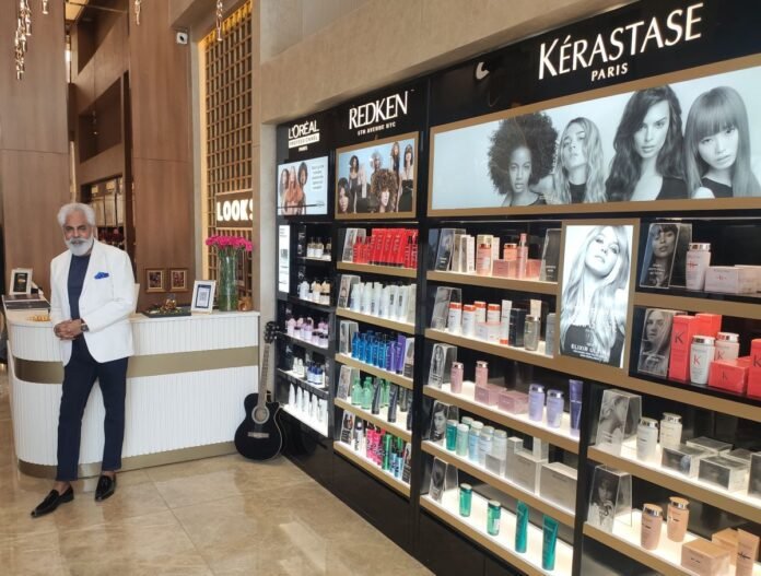 Looks Privé Photo Jas Sandhu